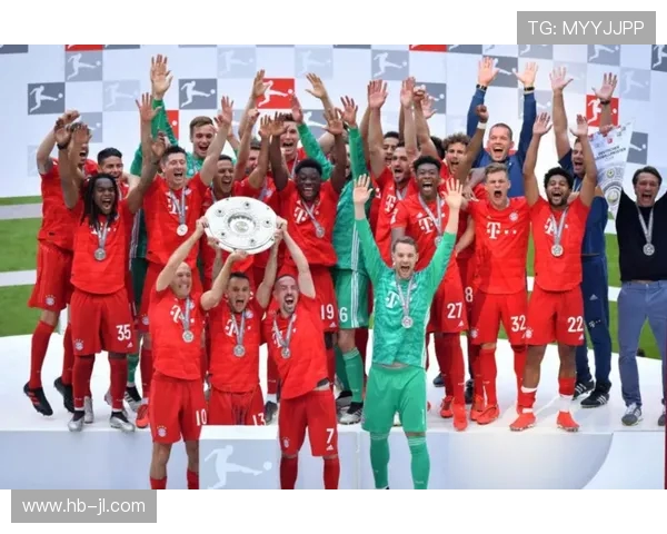 铁血战车与青春风暴交织 德甲2013赛季球队竞技格局深度解析 铁血战车与青春风暴交织 德甲2013赛季球队竞技格局深度解析