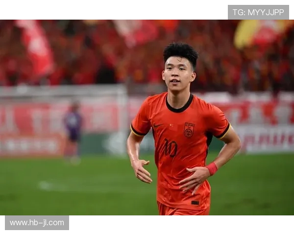 19岁王钰栋荣膺2025中国金童奖成中超本土射手王助力球队争冠 19岁王钰栋荣膺2025中国金童奖成中超本土射手王助力球队争冠